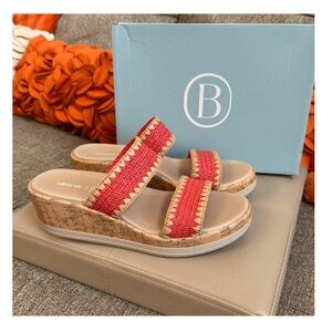 ❣️🆕BZees Coral Airstep Resort Wedge Sandals❣️